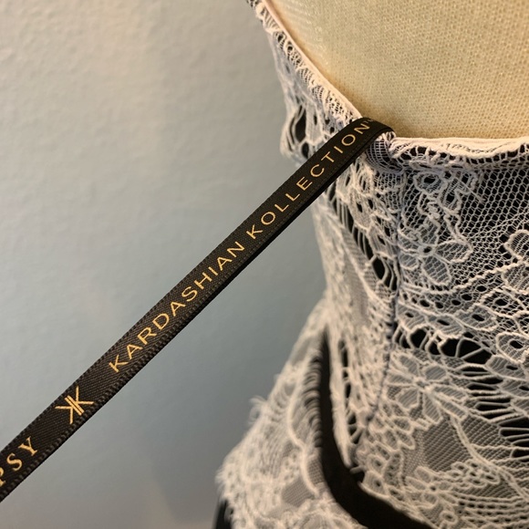 Dress - Picture 3 of 3